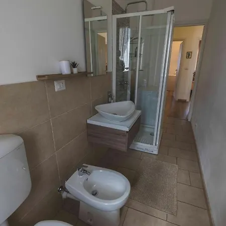 Iris 128: Il Terrazzino Sul Giardino Appartement