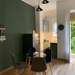Iris 128: Il Terrazzino Sul Giardino Apartamento *